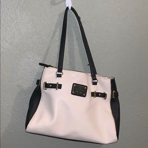 Shoulder purse